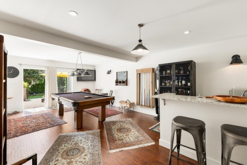 1924 Fulton Avenue, West Vancouver, BC - Indoor Photo Showing Other Room