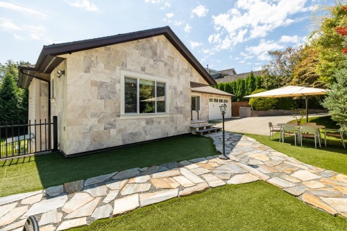 1924 Fulton Avenue, West Vancouver, BC - Outdoor