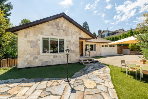 1924 Fulton Avenue, West Vancouver, BC - Outdoor With Deck Patio Veranda