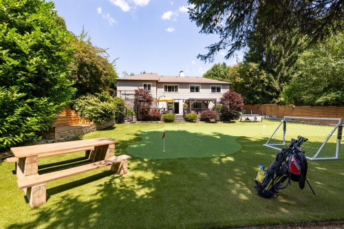 1924 Fulton Avenue, West Vancouver, BC - Outdoor With Deck Patio Veranda