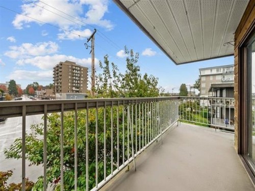 301-11957 223 Street, Maple Ridge, BC - Outdoor With Balcony With Exterior