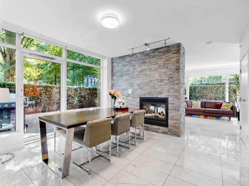 1211 Cordova Street W, Vancouver, BC - Indoor With Fireplace