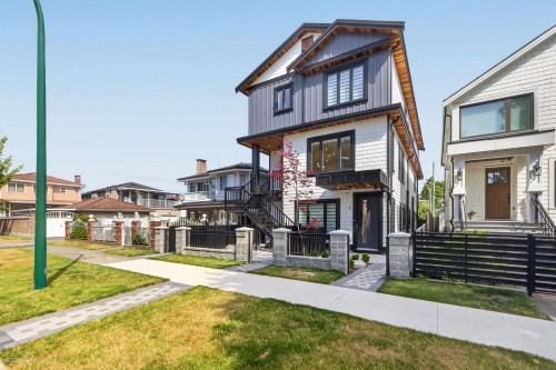 1-2035 51St E, Vancouver, BC - Outdoor With Facade