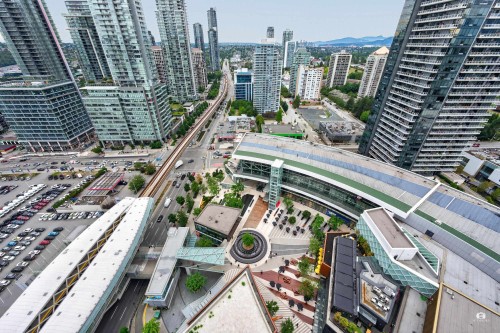 2709-1955 Alpha Way, Burnaby, BC - Outdoor With View