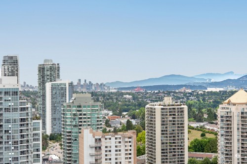2709-1955 Alpha Way, Burnaby, BC - Outdoor With View