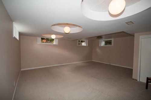 555 Stevens Drive, West Vancouver, BC - Indoor Photo Showing Other Room