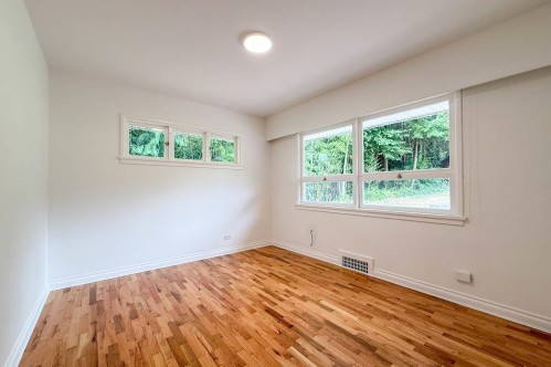 555 Stevens Drive, West Vancouver, BC 