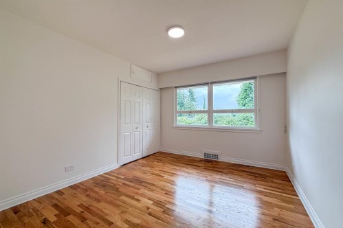 555 Stevens Drive, West Vancouver, BC 