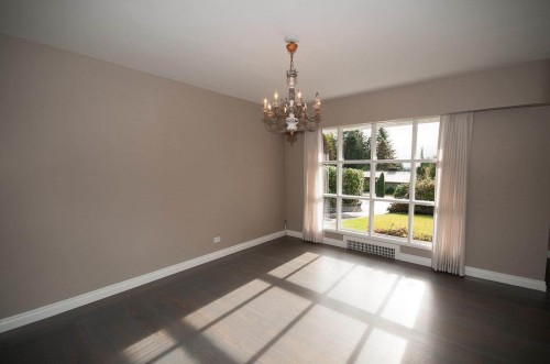 555 Stevens Drive, West Vancouver, BC - Indoor Photo Showing Other Room