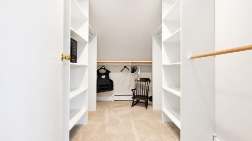 8418 Gillnet Place, Vancouver, BC - Indoor