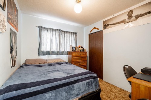 1828 Prairie Avenue, Port Coquitlam, BC - Indoor Photo Showing Bedroom