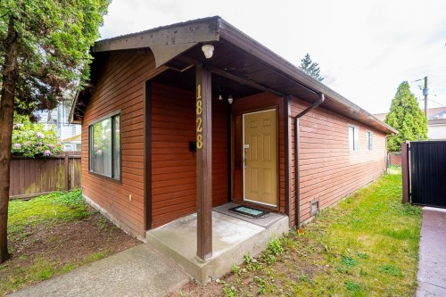 1828 Prairie Avenue, Port Coquitlam, BC - Outdoor With Exterior