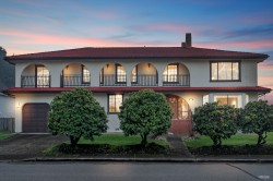 4240 Shackleton Gate  Richmond, BC V7C 4X1