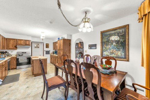 4240 Shackleton Gate, Richmond, BC - Indoor Photo Showing Dining Room