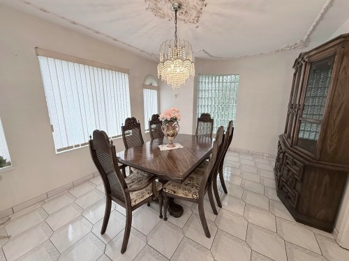 2458 5Th Avenue E, Vancouver, BC - Indoor Photo Showing Dining Room
