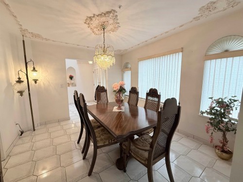 2458 5Th Avenue E, Vancouver, BC - Indoor Photo Showing Dining Room
