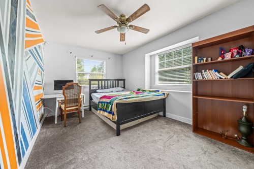 1-11495 Cottonwood Drive, Maple Ridge, BC - Indoor Photo Showing Bedroom