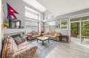 1-11495 Cottonwood Drive, Maple Ridge, BC  - Indoor Photo Showing Living Room With Fireplace 
