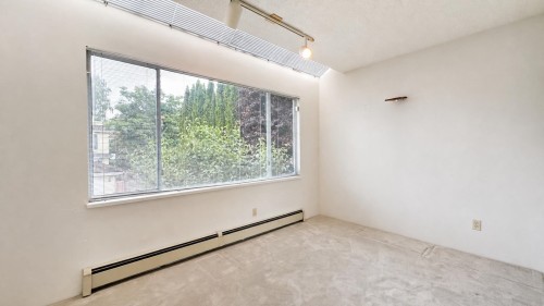 4438 4Th Avenue W, Vancouver, BC - Indoor Photo Showing Other Room