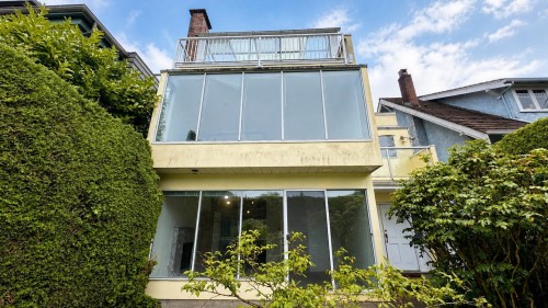 4438 4Th Avenue W, Vancouver, BC - Outdoor