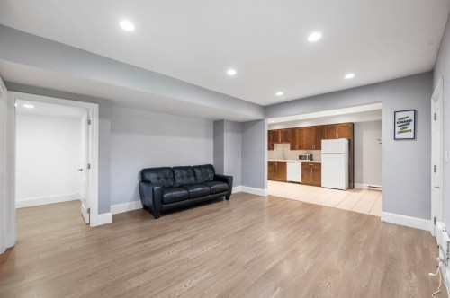 2378 Mariana Place, Coquitlam, BC - Indoor