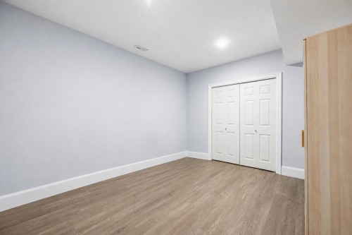 2378 Mariana Place, Coquitlam, BC - Indoor Photo Showing Other Room