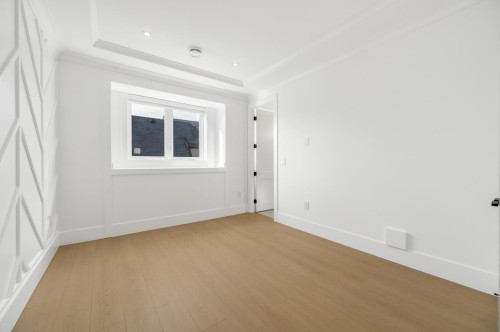 4991 Cabot Drive, Richmond, BC - Indoor Photo Showing Other Room