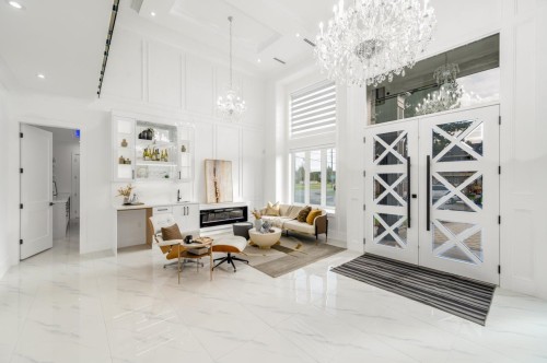 4991 Cabot Drive, Richmond, BC - Indoor