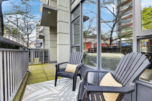 112 1St Avenue W, Vancouver, BC - Outdoor