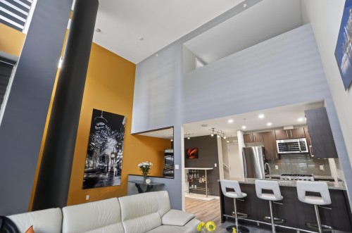 112 1St Avenue W, Vancouver, BC - Indoor