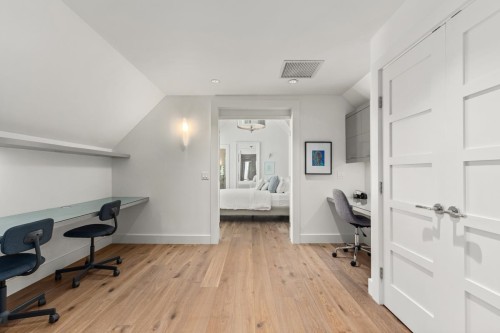 2940 Mathers Avenue, West Vancouver, BC - Indoor