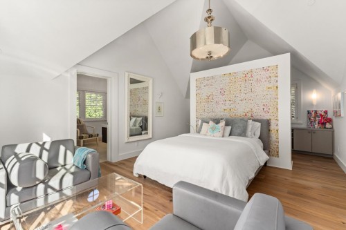 2940 Mathers Avenue, West Vancouver, BC - Indoor Photo Showing Bedroom