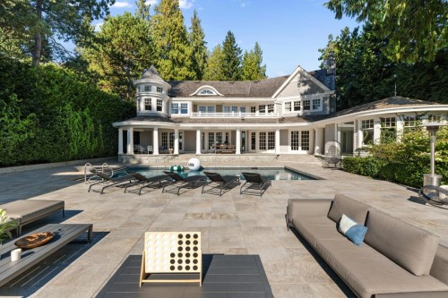 2940 Mathers Avenue, West Vancouver, BC - Outdoor