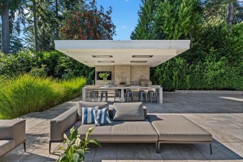 2940 Mathers Avenue, West Vancouver, BC - Outdoor