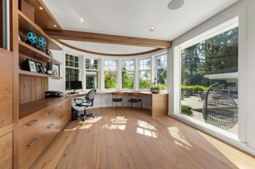 2940 Mathers Avenue, West Vancouver, BC - Indoor Photo Showing Other Room