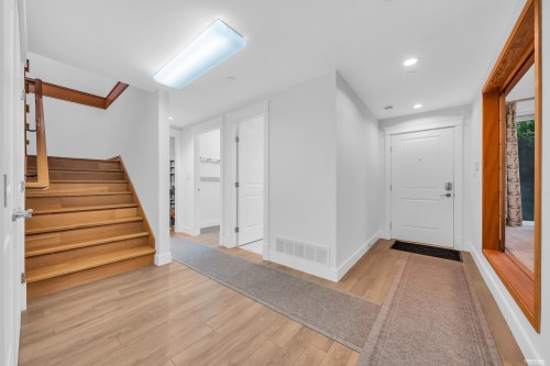 2246 22Nd Avenue W, Vancouver, BC - Indoor Photo Showing Other Room