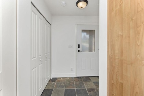 3-728 Gibsons Way, Gibsons, BC - Indoor Photo Showing Other Room