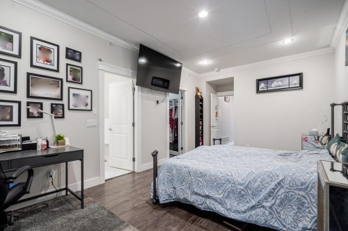 21528 Donovan Avenue, Maple Ridge, BC - Indoor Photo Showing Bedroom