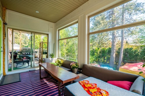 21528 Donovan Avenue, Maple Ridge, BC - Outdoor With Deck Patio Veranda With Exterior