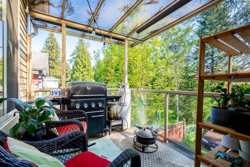 21528 Donovan Avenue, Maple Ridge, BC - Outdoor With Exterior