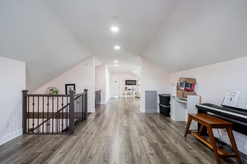 21528 Donovan Avenue, Maple Ridge, BC - Indoor Photo Showing Other Room