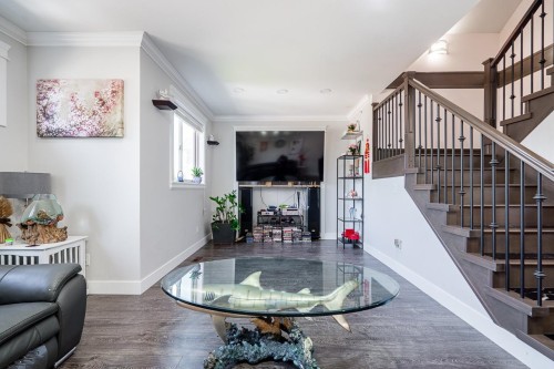 21528 Donovan Avenue, Maple Ridge, BC - Indoor