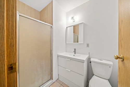 1125 Cecile Drive, Port Moody, BC - Indoor Photo Showing Bathroom