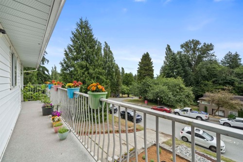 1125 Cecile Drive, Port Moody, BC - Outdoor