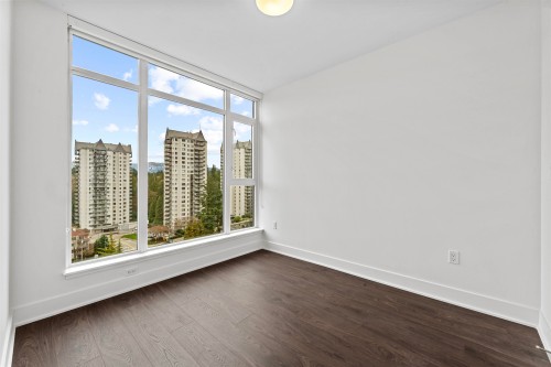 1301-450 Westview Street, Coquitlam, BC - Indoor Photo Showing Other Room