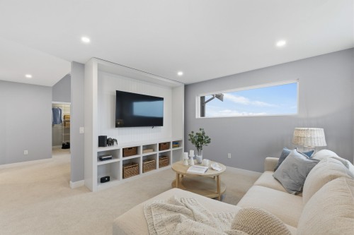 3410 Korba Avenue, Coquitlam, BC - Indoor Photo Showing Other Room