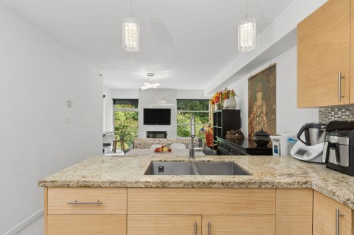 204-2832 Capilano Road, North Vancouver, BC - Indoor Photo Showing Kitchen With Double Sink