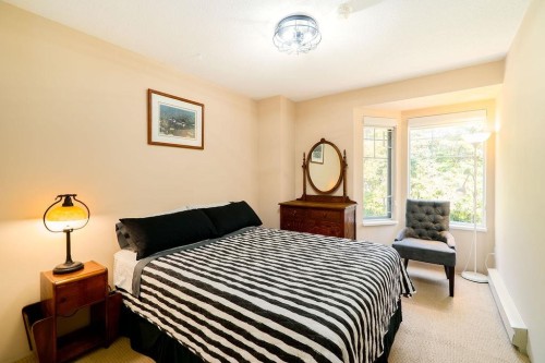 22-795 Noons Creek Drive, Port Moody, BC - Indoor Photo Showing Bedroom