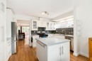 22-795 Noons Creek Drive, Port Moody, BC  - Indoor Photo Showing Kitchen With Upgraded Kitchen 