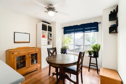22-795 Noons Creek Drive, Port Moody, BC - Indoor Photo Showing Dining Room